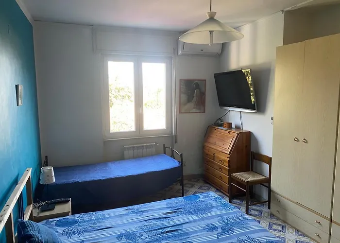 Marie Claire Ίσκια